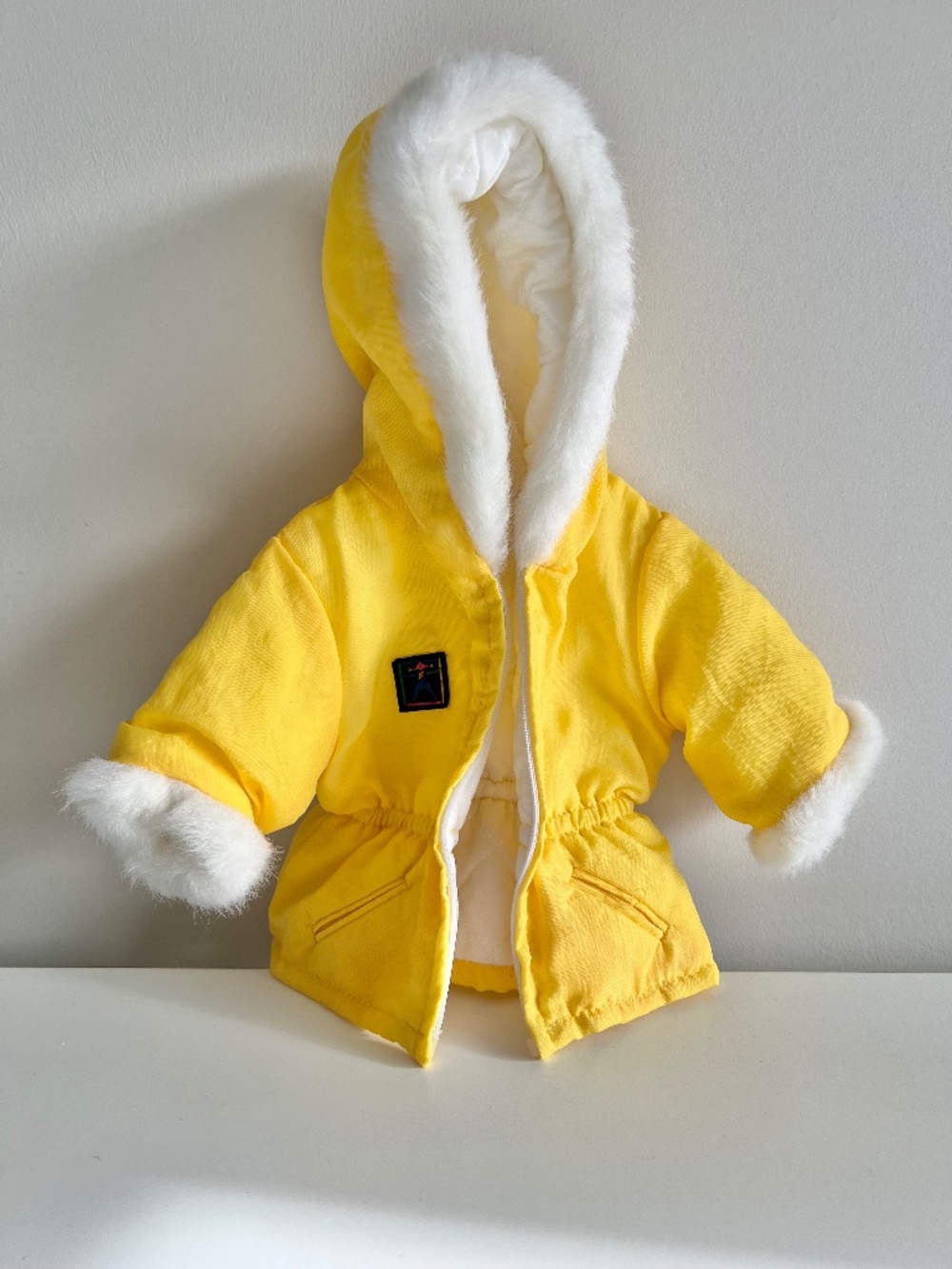 VINTAGE - 1997 American Girl Doll Pleasant Company - Terrific Tubing Coat/Parka